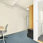 - Bedroom With En Bathroom بيت ضيافة 3*