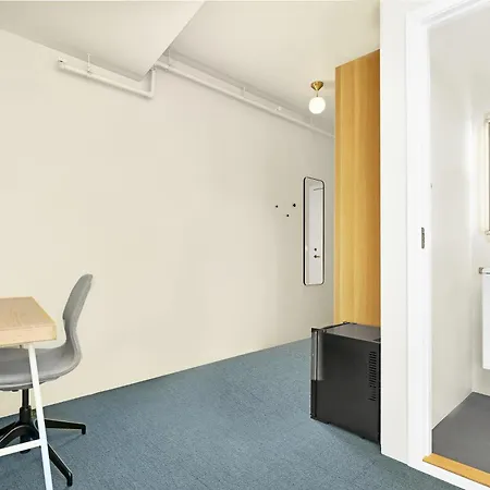 - Bedroom With En Bathroom Guest house *