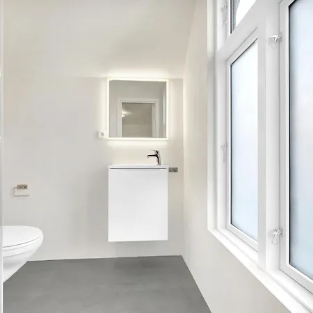 - Bedroom With En Bathroom 3* スタヴァンゲル
