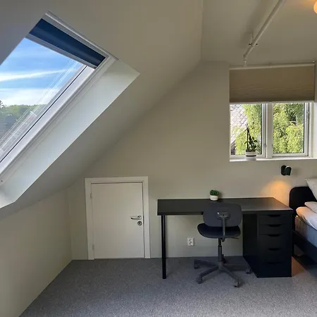 Guest house - Bedroom With En Bathroom *